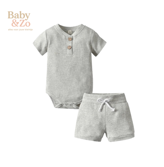 👶 Zomerse Baby Kleding set  Gebreide Romper & Shorts 🌿